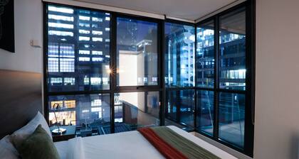 Flinders Street Apartments