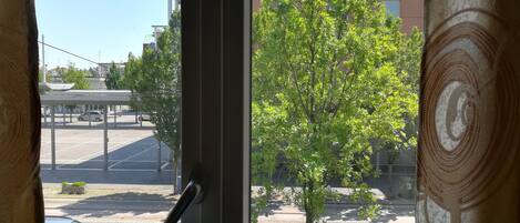 Kamar Single, kamar mandi umum | Kedap suara, Wi-Fi gratis, dan seprai linen