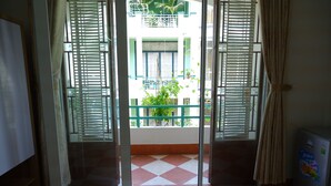Deluxe Studio Suite | View from room - Winter Spring Home & Tourist - Hostel (Can Tho)
