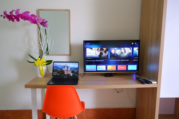 Deluxe Studio Suite | Room amenity