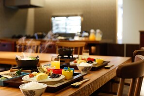 Daily local cuisine breakfast (JPY 2420 per person) - Minato Koyado Awajishima (Minamiawaji)
