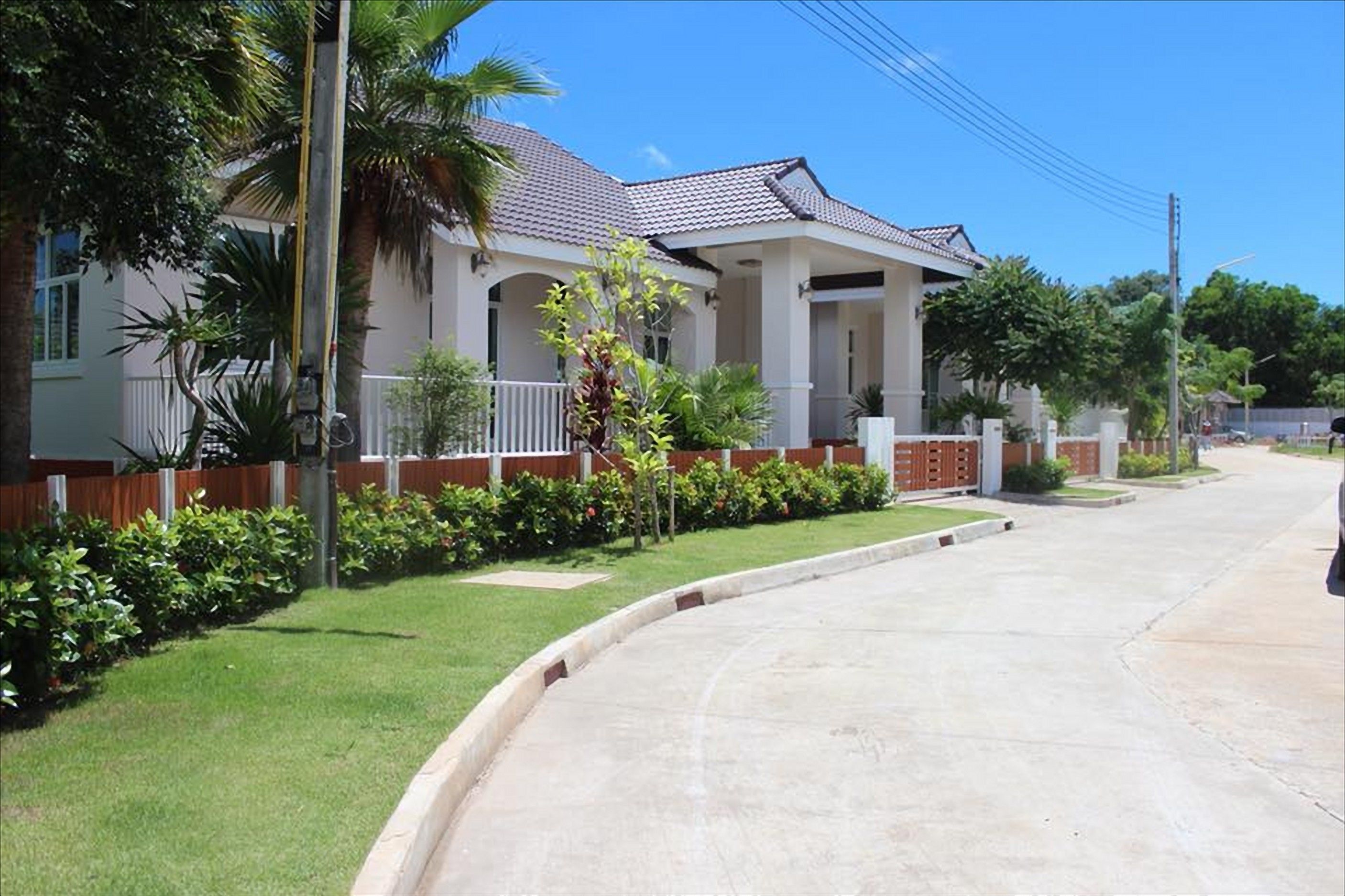 บริเวณภายนอก