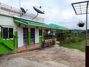 Property grounds - Baan Rairungsan (Khao Kho)