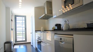 Ảnh chưa phân loại, 2 trong số 35 ảnh, nút