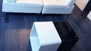 Kamar Double Klasik | Seprai premium, tirai kedap cahaya, kedap suara, dan Wi-Fi gratis