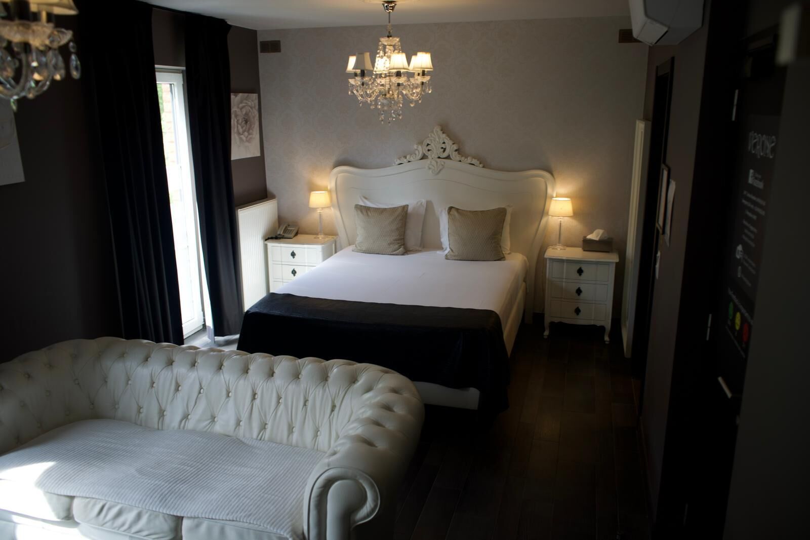 classic double room | premium bedding, individually decorated, individually furnished