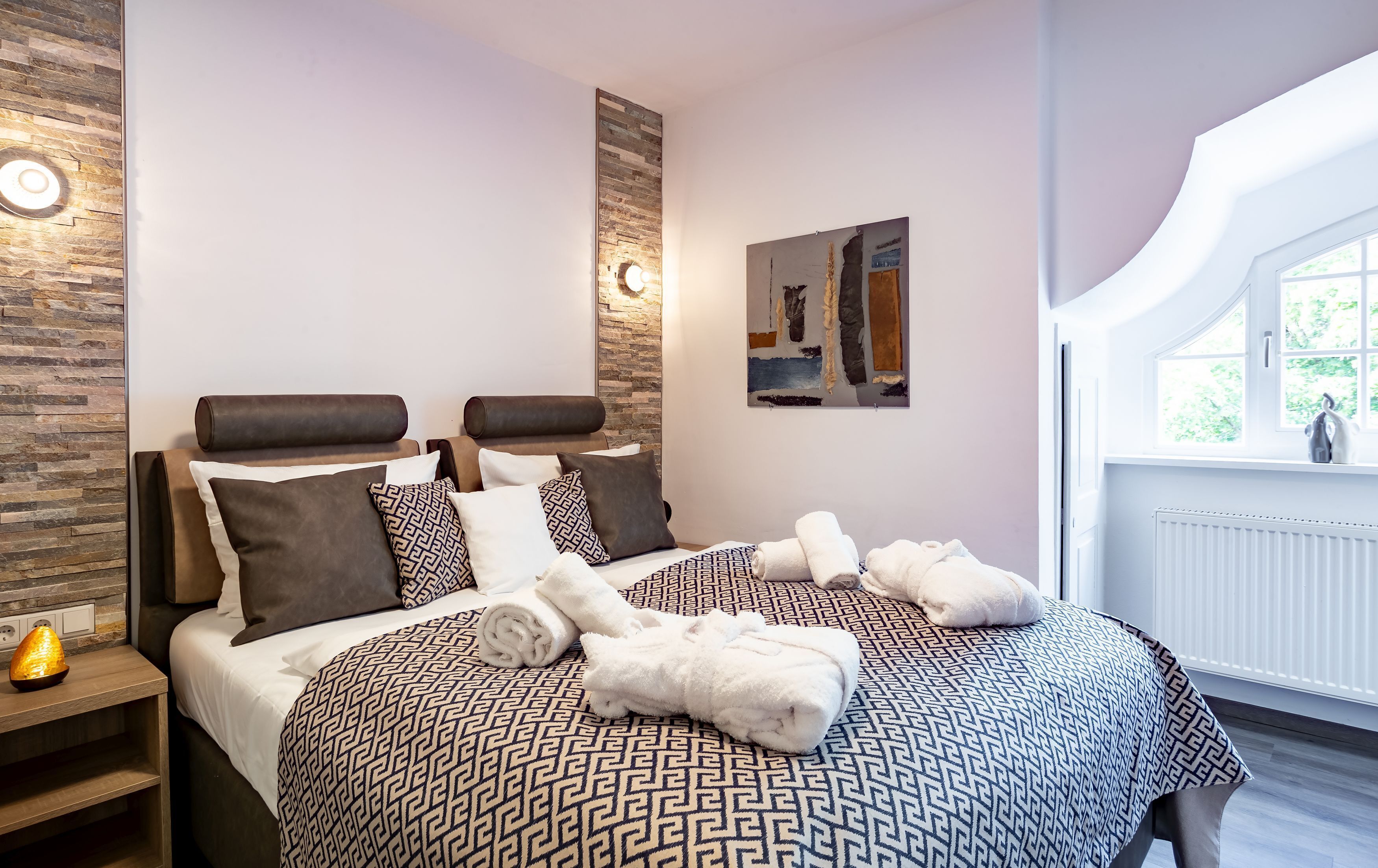 senior suite | in-room safe, desk, blackout curtains, iron/ironing board