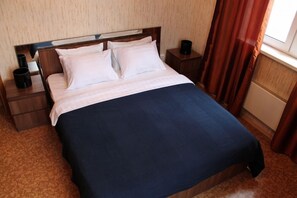 Apartment, Balcony | 1 bedroom, iron/ironing board, free WiFi, bed sheets - Inndays Podolsk on Generala Varennikova (Podolsk)