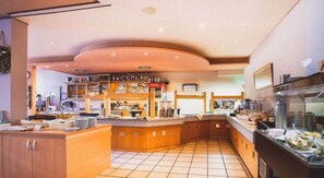 Free daily full breakfast