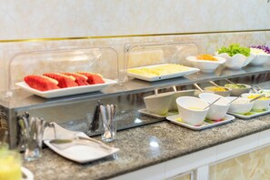 Daily buffet breakfast for a fee