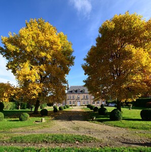 Property grounds - Manoir de Captot (Canteleu)