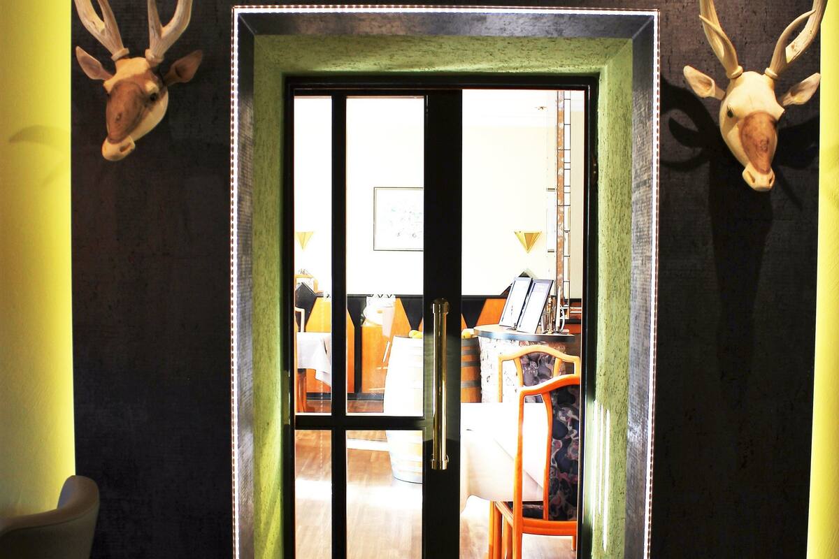 daily buffet breakfast (eur 7.50 per person)