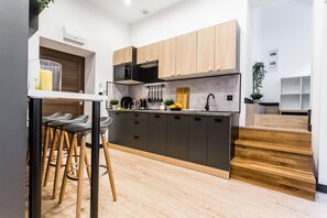 슈피리어 아파트, 침실 1개 | 전용 주방 | 냉장고, 에스프레소 메이커, 커피/티 메이커, 전기 주전자