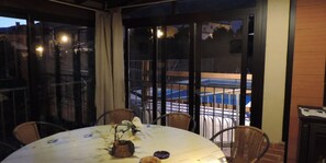 In-room dining - Casa Rural Casona del Jerte (Jerte)