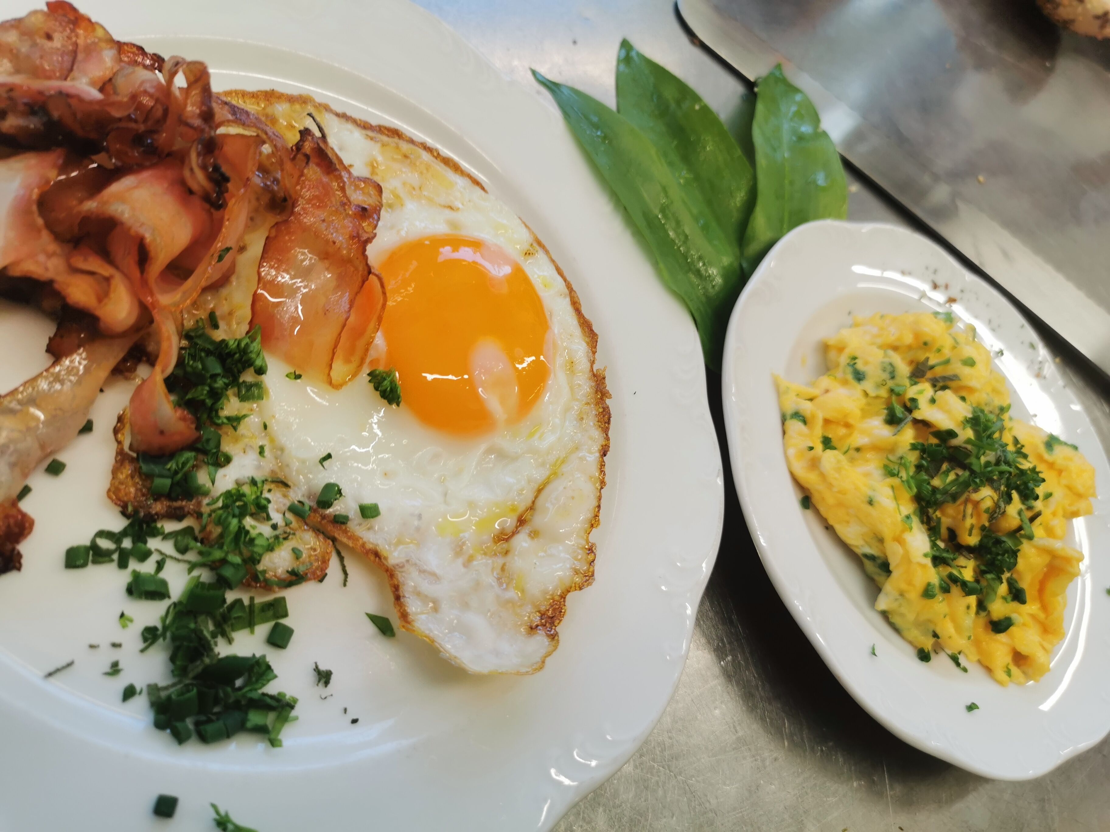 daily buffet breakfast (eur 5.60 per person)