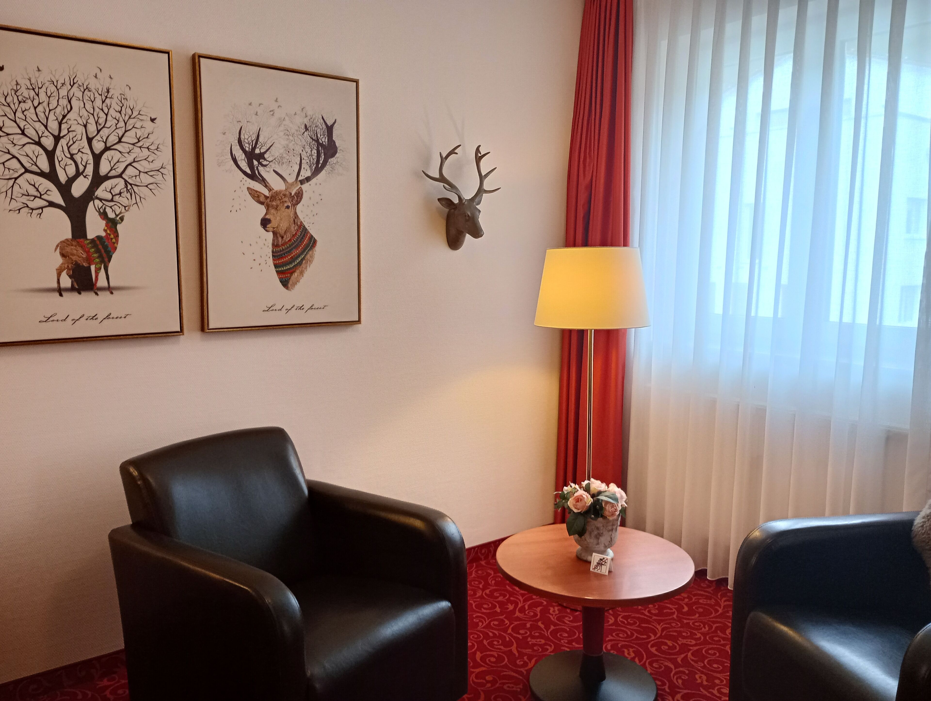 suite (amalie) | hypo-allergenic bedding, in-room safe, desk, blackout curtains