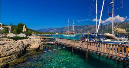 Nuri's Beach Bungalow