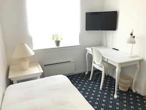Habitación individual clásica | 1 habitación, decoración personalizada y muebles diferentes