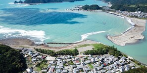 Vue sur la ville depuis l’hébergement