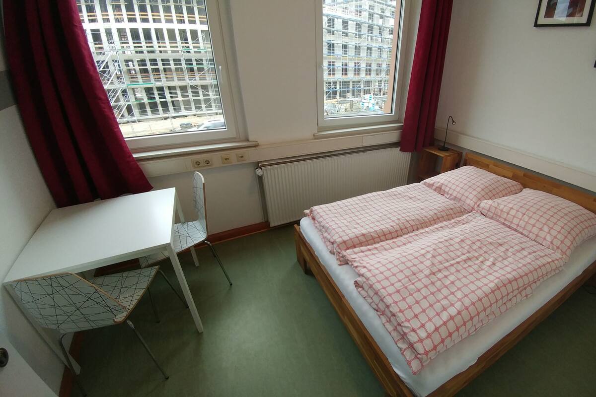 1 bedroom, soundproofing, free WiFi