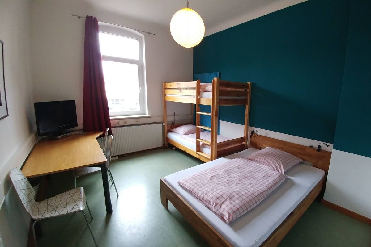 트리플룸 | 1 개의 침실, 방음 설비, 무료 WiFi