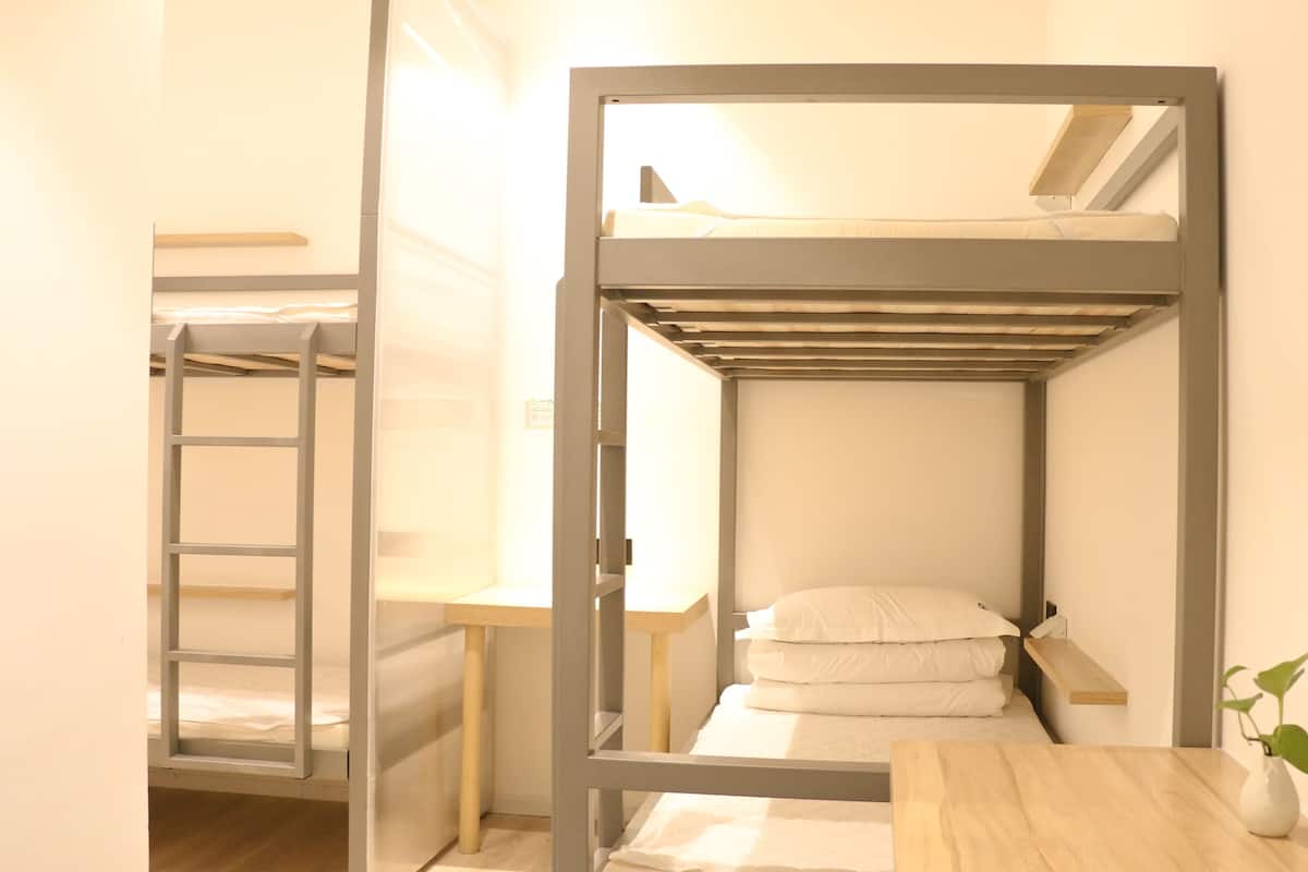 Standard Triple Room | Blackout drapes, free WiFi