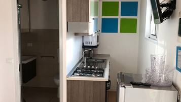 Comfort Bungalow, 2 Bedrooms, Ensuite (4 pax) | Private kitchenette | Fridge, stovetop, cookware/dishes/utensils
