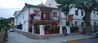 Hostal Rural Río Mundo