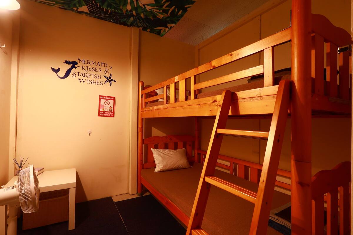 ห้องพัก, 2 ห้องนอน (Bunk bed for 2 Guests, With Key) | Wi-Fi ฟรี, ผ้าปูที่นอน