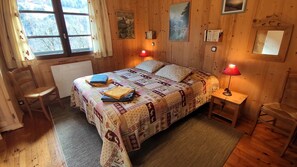 Family Double or Twin Room, Accessible, Private Bathroom (Marolland PMR) - La Grange Aux Loups (Queige)