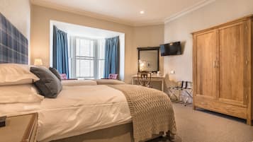 Superior Double or Twin Room | Desk, blackout drapes, free WiFi