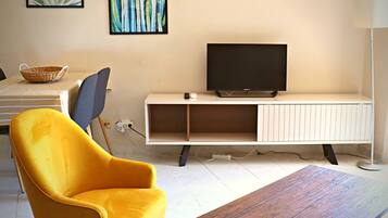 Huoneisto, 1 makuuhuone | 1 makuuhuone, silitysrauta/-lauta, ilmainen Wi-Fi, vuodevaatteet