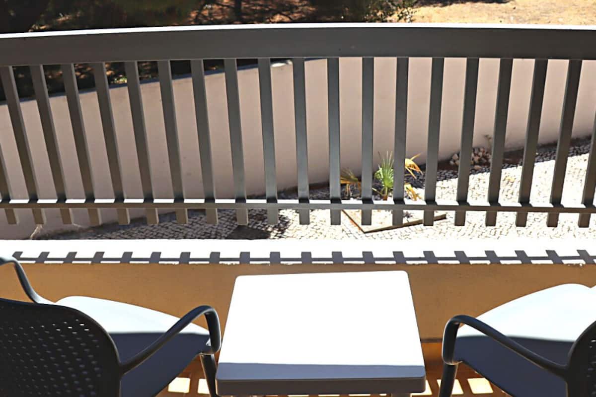 Estudio estándar | 1 habitación, tabla de planchar con plancha, wifi gratis y ropa de cama