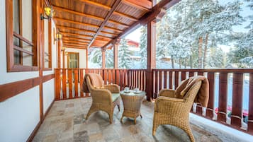 Apartment, 1 Bedroom | Terrace/patio