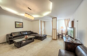 公寓, 1 间卧室 | 起居区 | 电视