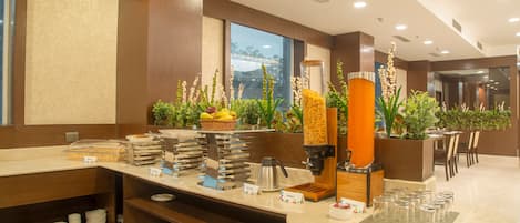 Daily continental breakfast (INR 350 per person)