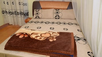 Double or Twin Room, 1 Bedroom, Smoking, Park View | 1 bedroom, free WiFi