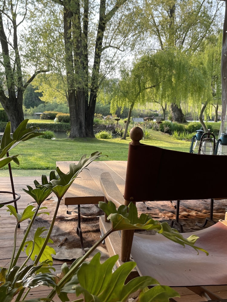 La Finestra sul Fiume by null