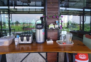 Breakfast area