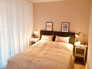 Standard-Apartment, mit Bad, Meerblick (with Balcony ) | 1 Schlafzimmer