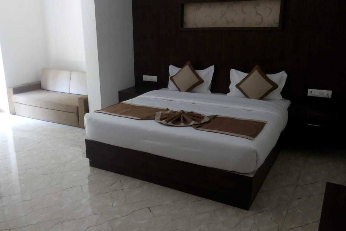 Ropa de cama de alta calidad y minibar 