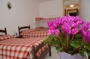 Deluxe-Doppel- oder -Zweibettzimmer, Balkon