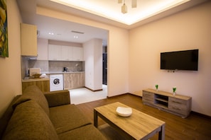 Apartment, 1 Bedroom | Living area