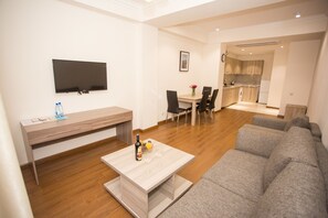 豪華公寓, 1 間臥室 | 客廳 | 電視