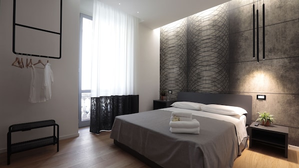 City Triple Room, Balcony | Premium bedding, memory foam beds, minibar, in-room safe - Suite Inn Rome (Rome)