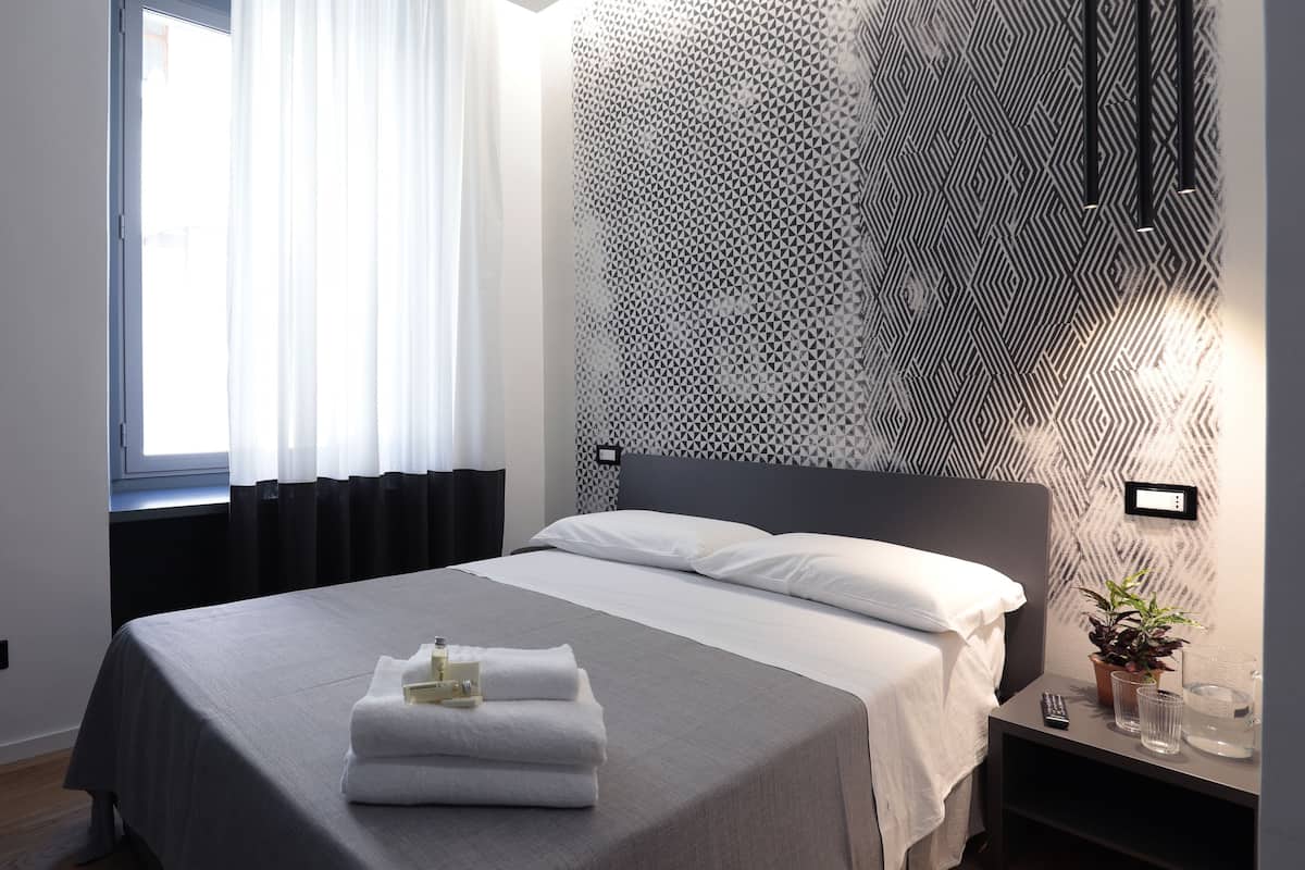Deluxe Double Room Single Use
