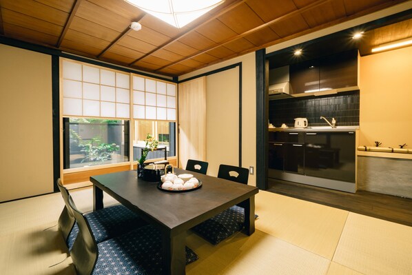 Private Vacation Home | Living room | Flat-screen TV - Miro Sanjo Umemiyacho Tei (Kyoto)