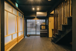 Private Vacation Home | Living area | Flat-screen TV
