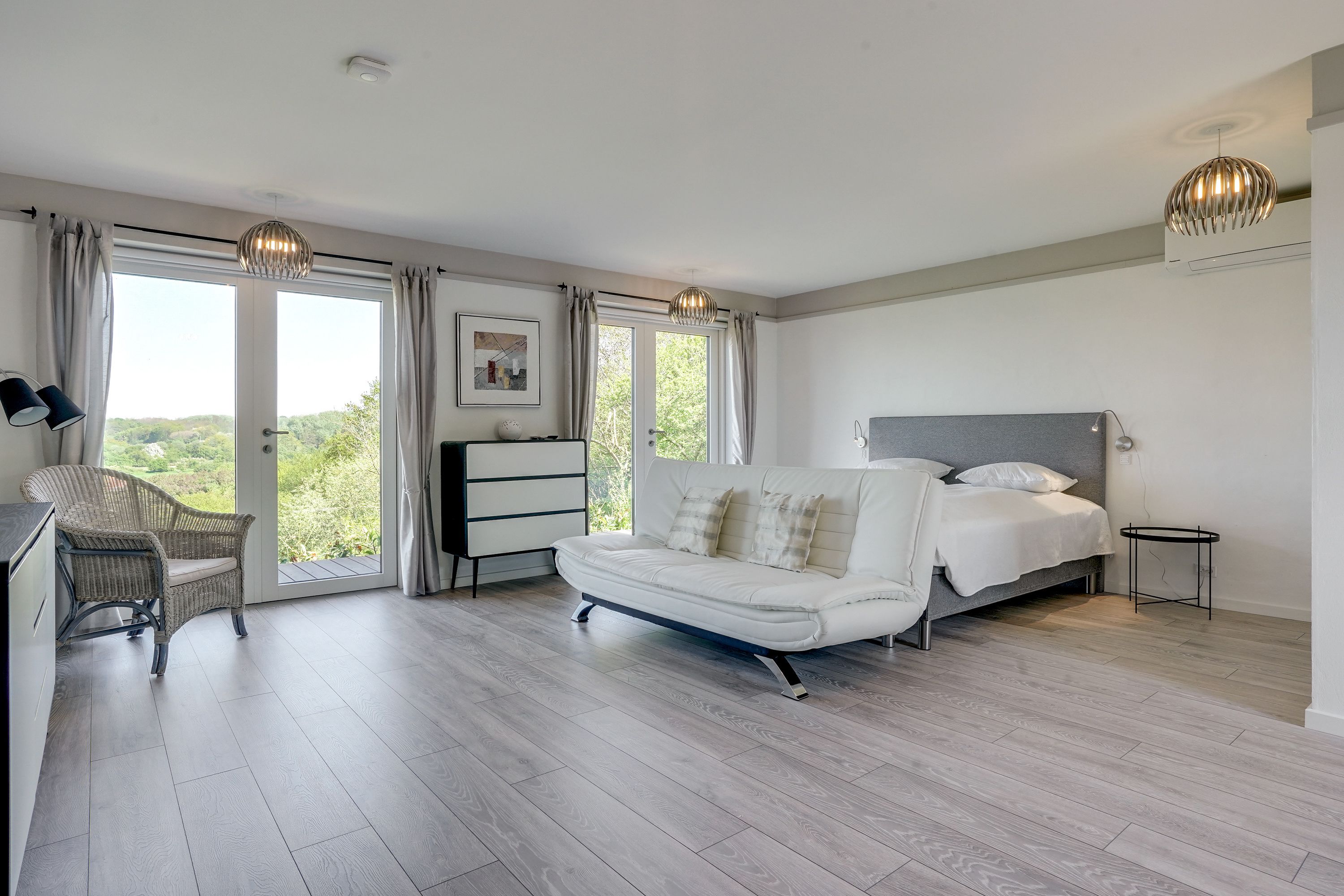 Luksus-feriehus - boblebad - ved stranden | 1 soveværelse, skrivebord, strygejern/strygebræt, gratis Wi-Fi