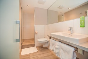 Hair dryer, towels - Das Schaffers - Mein Wohlfühlhotel (Bad Mergentheim)